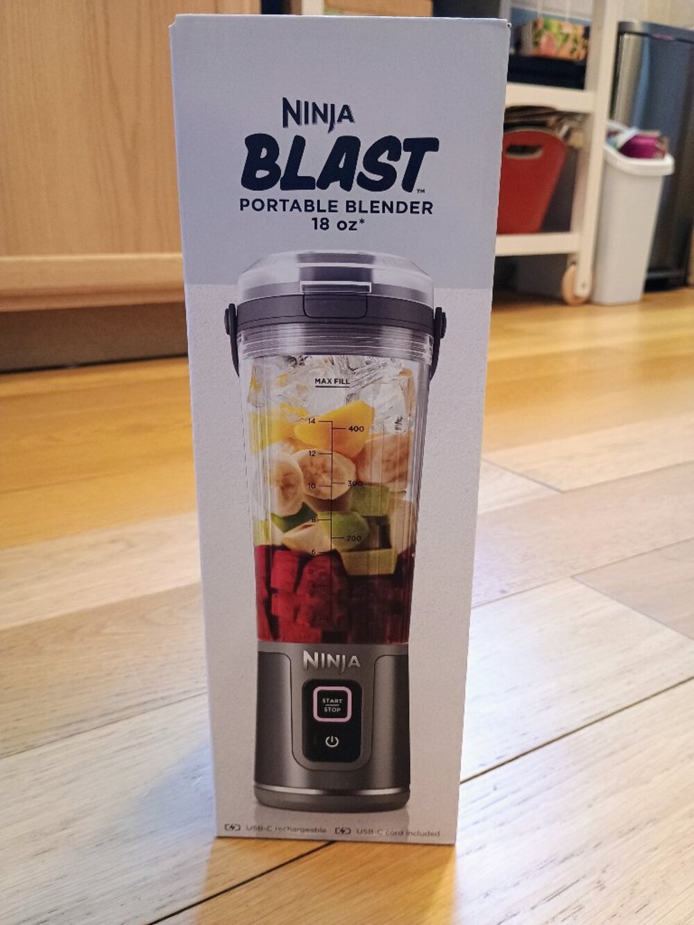 BNIB Ninja Blast Portable Blender 18 oz